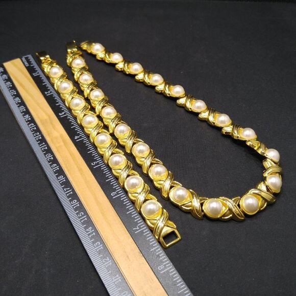Vintage Gold Plated Necklace Bracelet Set, White Faux Pearl Cabochons, 1980s - Picture 3 of 6